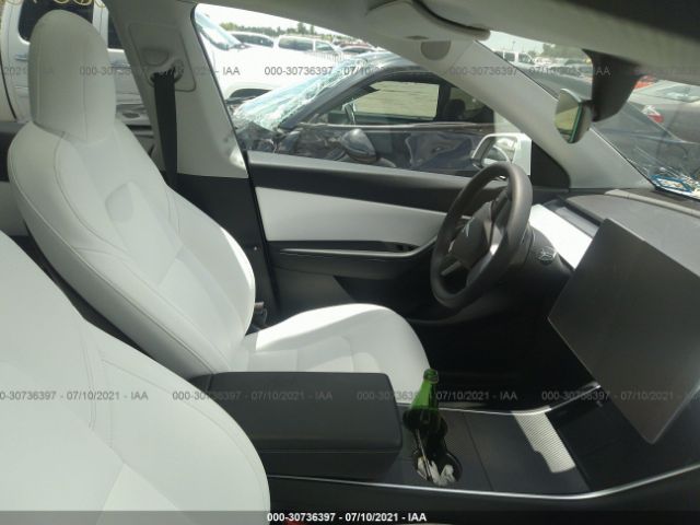 5YJYGDEE4MF108722  tesla model y 2021 IMG 4