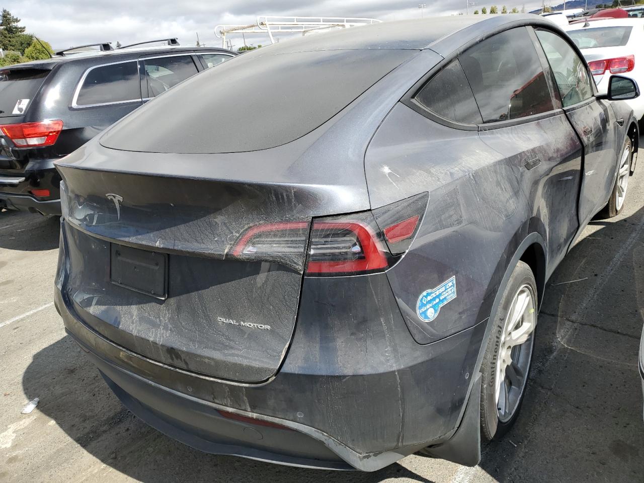 5YJYGDEE4MF160559  tesla model y 2021 IMG 2