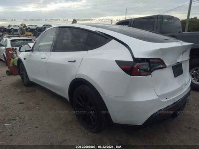 5YJYGDEE4MF176745  tesla model y 2021 IMG 2