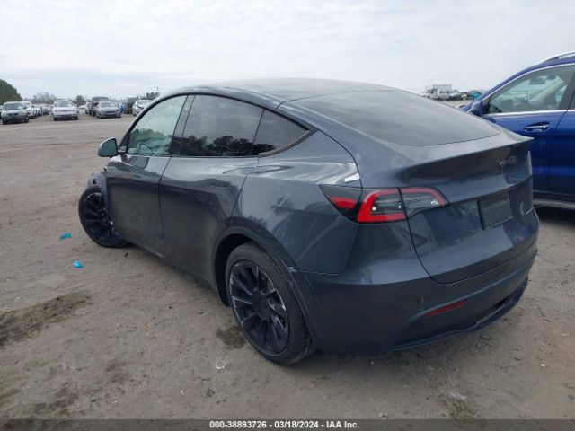 5YJYGDEE5MF129367  tesla model y 2021 IMG 2