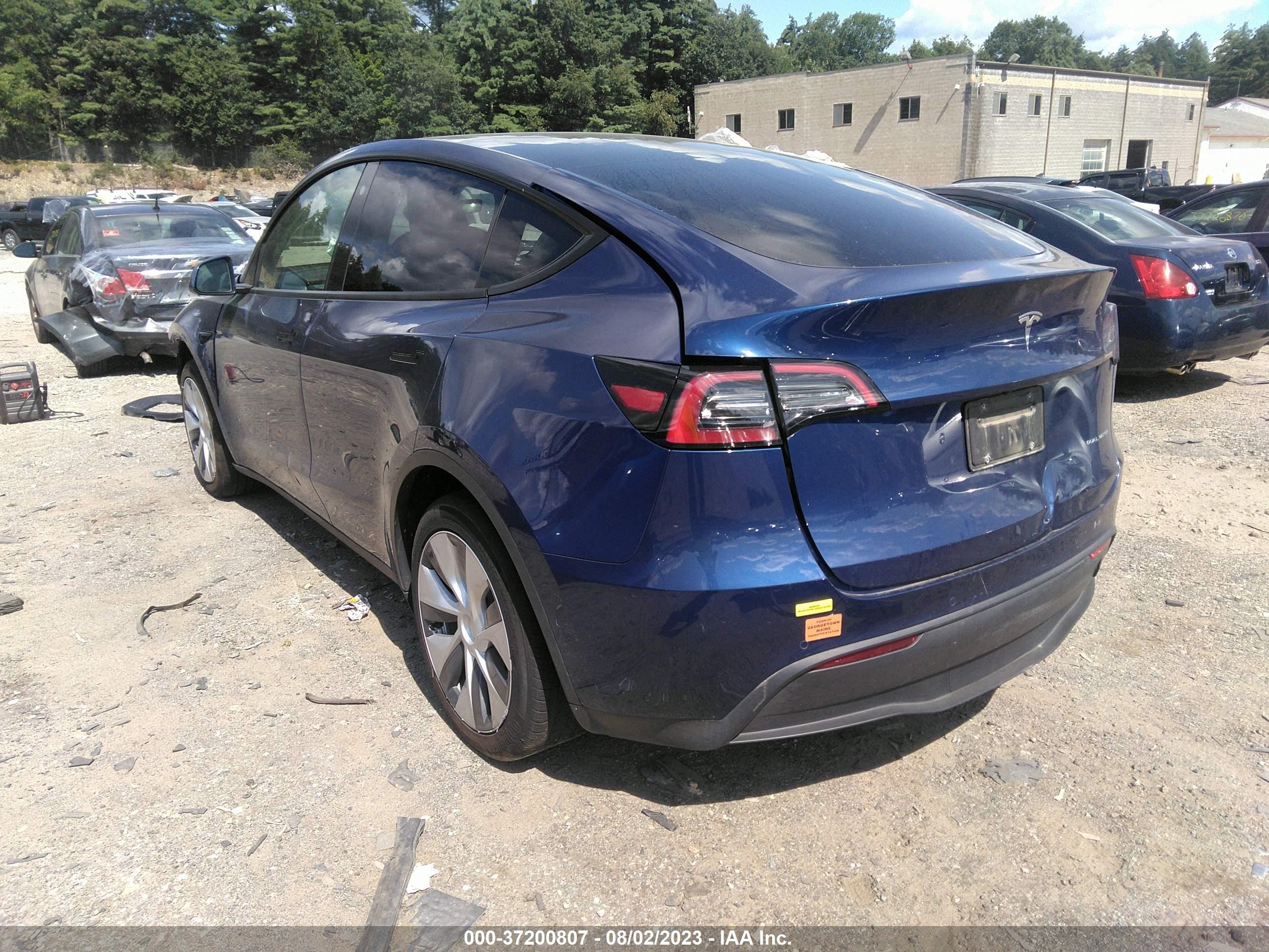 5YJYGDEE5MF239741  tesla model y 2021 IMG 2