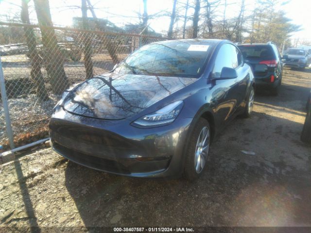 5YJYGDEE6MF305424  tesla model y 2021 IMG 1