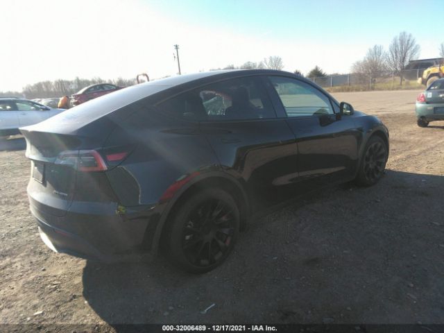 5YJYGDEE7MF065364  tesla model y 2021 IMG 3