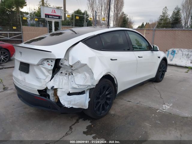 5YJYGDEE8MF115561  tesla model y 2021 IMG 3