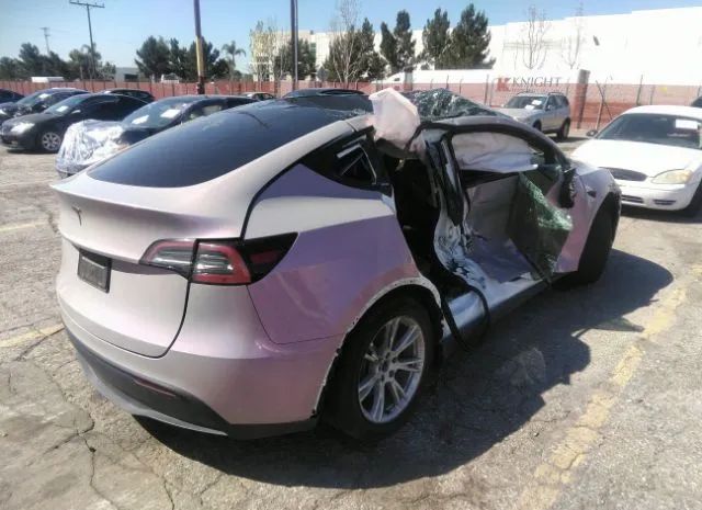 5YJYGDEE8MF204207  tesla model y 2021 IMG 3