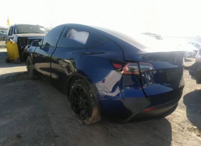 5YJYGDEE8MF204594  tesla model y 2021 IMG 2