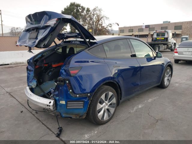 5YJYGDEE8MF241063  tesla model y 2021 IMG 3