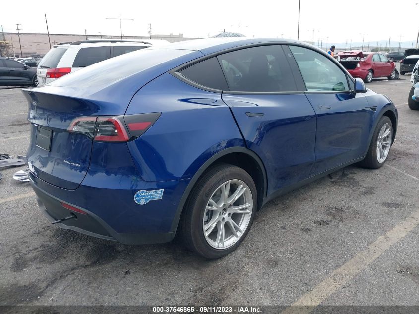 5YJYGDEE9MF258082  tesla model y 2021 IMG 3