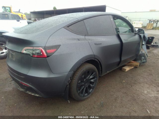 5YJYGDEE9MF275531  tesla model y 2021 IMG 3