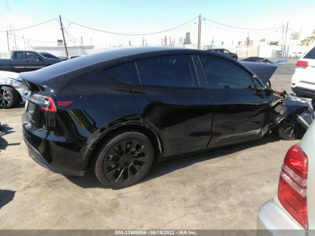 5YJYGDEE9MF282124  tesla model y 2021 IMG 3