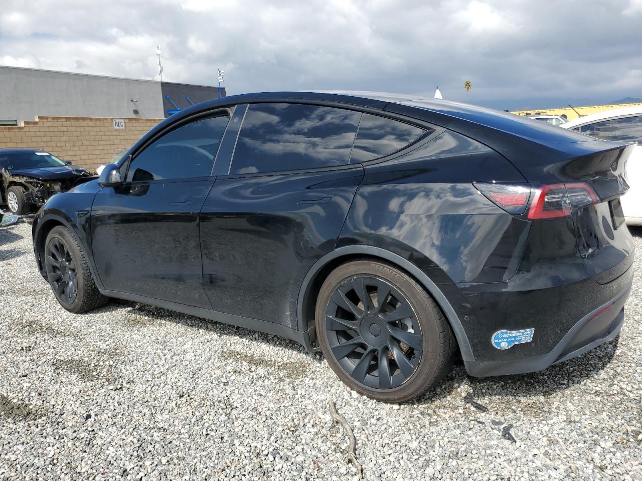 5YJYGDEEXMF216326  tesla model y 2021 IMG 1