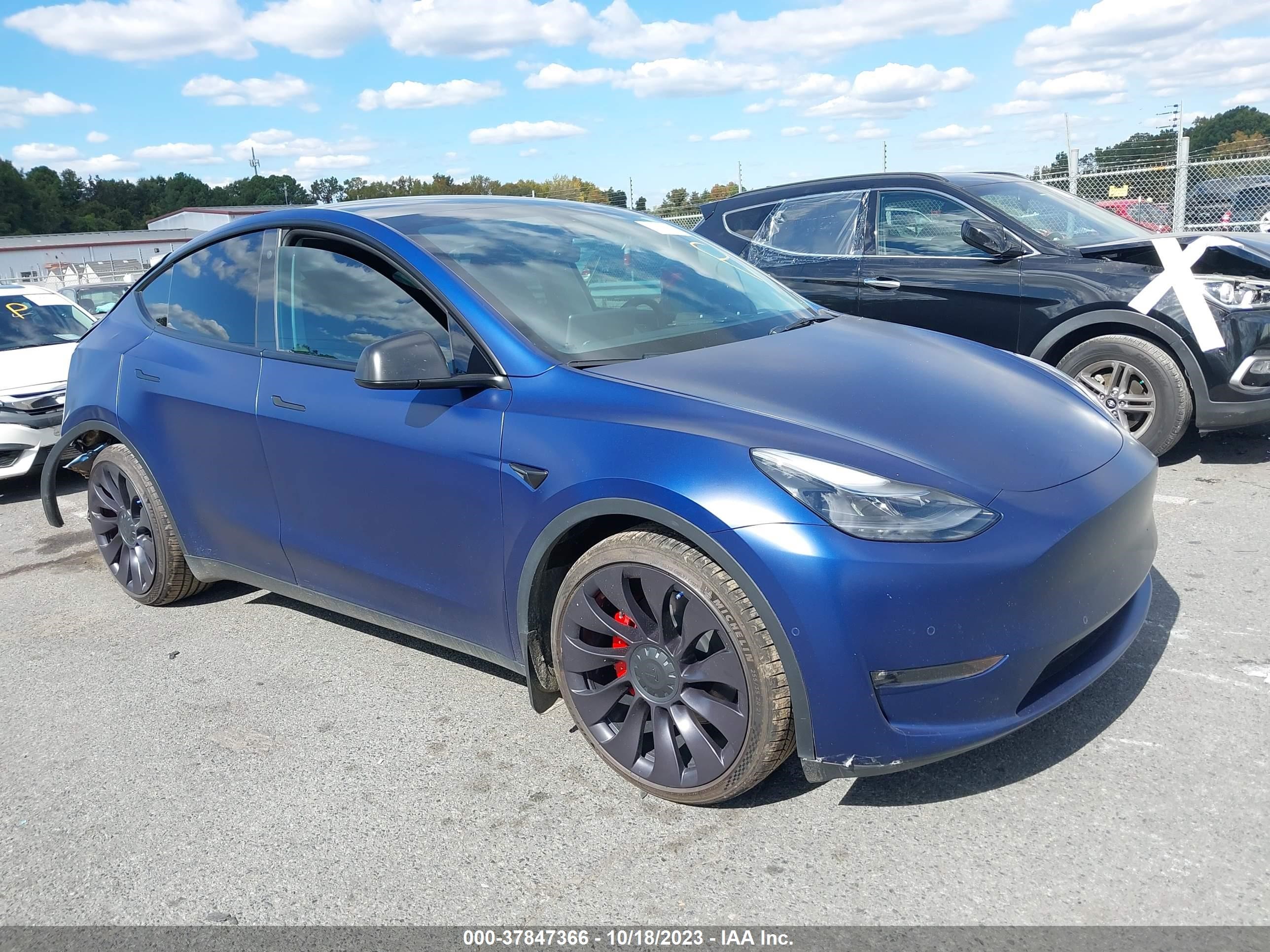 5YJYGDEF0MF230454  tesla model y 2021 IMG 0