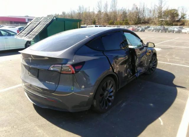 5YJYGDEF1MF252897  tesla model y 2021 IMG 3