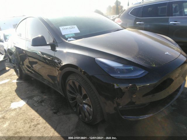 5YJYGDEF3MF267739  tesla model y 2021 IMG 0