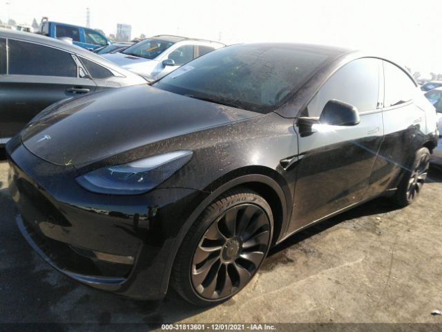 5YJYGDEF3MF267739  tesla model y 2021 IMG 1