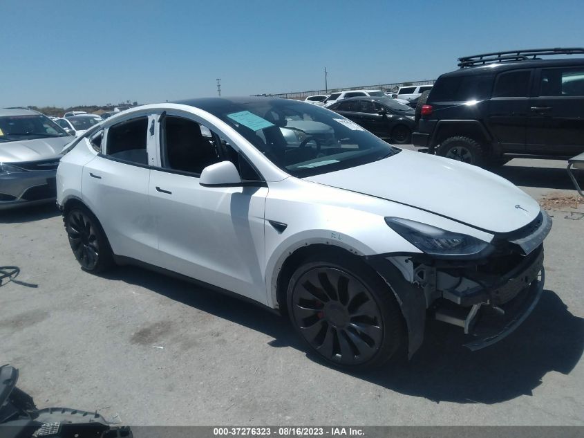 5YJYGDEF4MF076220  tesla model y 2021 IMG 0