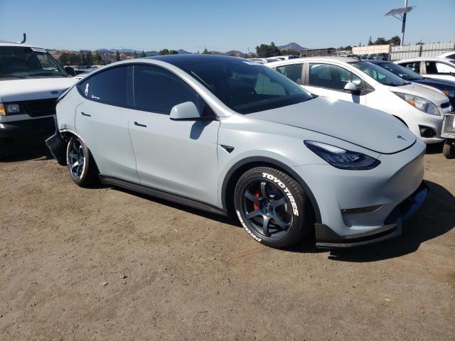 7SAYGDEE2NF345407  tesla model y 2022 IMG 3