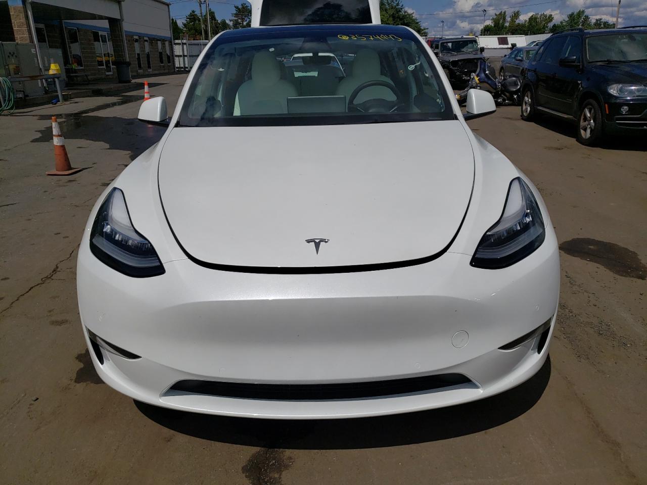 7SAYGDEE4NF311856  tesla model y 2021 IMG 4