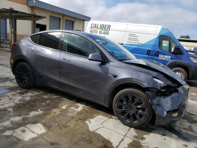 7SAYGDEE7NF348576  tesla model y 2022 IMG 3