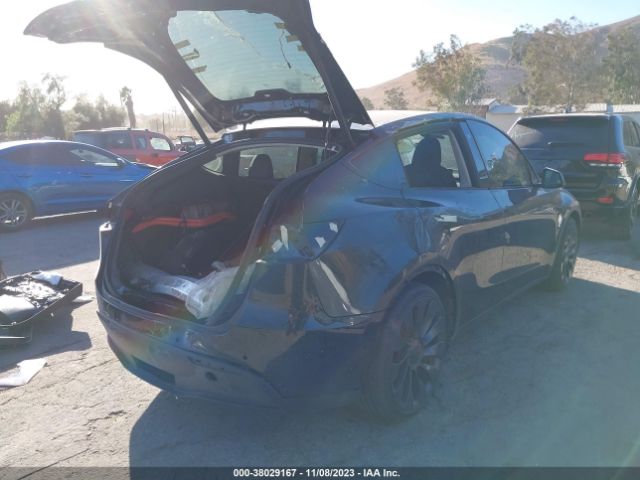 7SAYGDEF6NF342440  tesla model y 2021 IMG 3