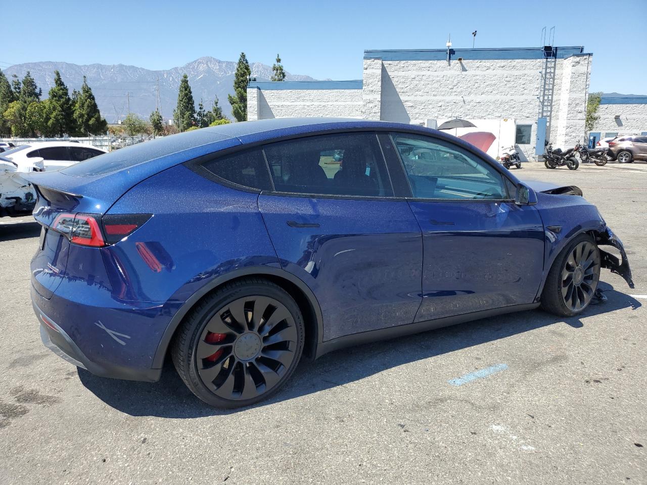 7SAYGDEFXNF346474  tesla model y 2022 IMG 2