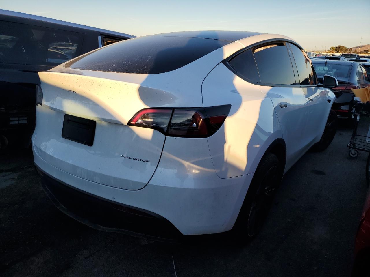 7SAYGAEE3PF597880  tesla model y 2022 IMG 2