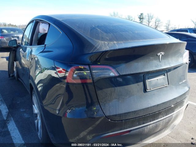 7SAYGAEE6NF550338  tesla model y 2022 IMG 2