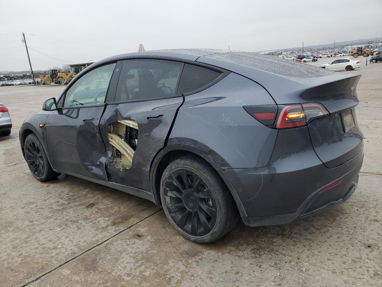 7SAYGAEEXNF431238  tesla model y 2022 IMG 1