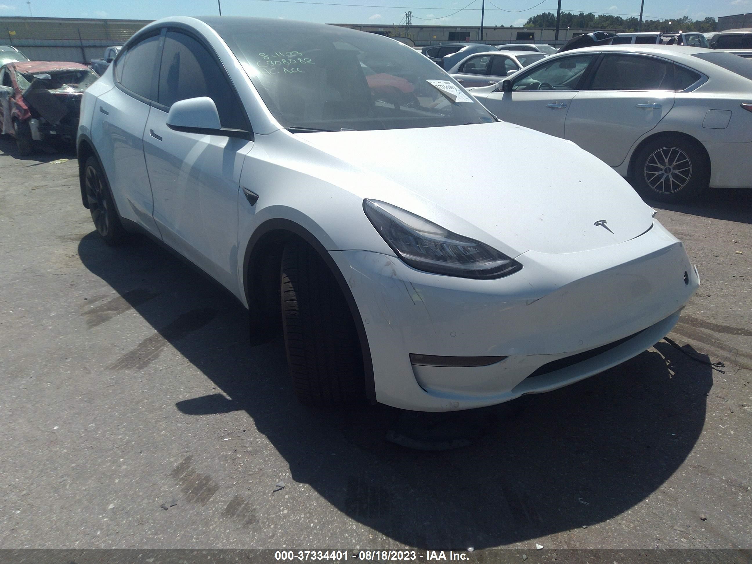 7SAYGDEE0NF427295  tesla model y 2022 IMG 0