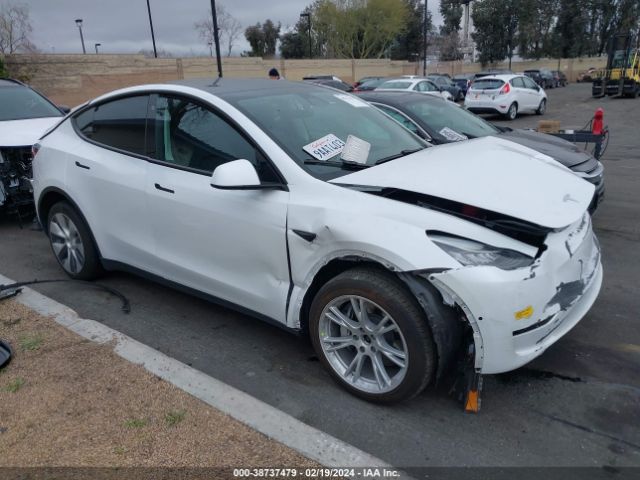 7SAYGDEE2NF360764  tesla model y 2022 IMG 0