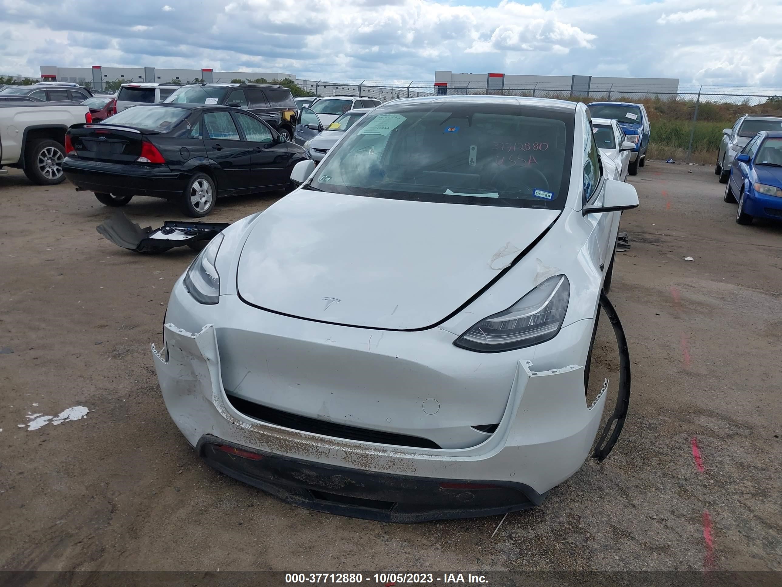 7SAYGDEE2NF440565  tesla model y 2022 IMG 5