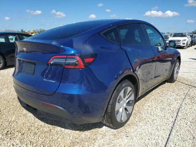 7SAYGDEE3NA004739  tesla model y 2022 IMG 3