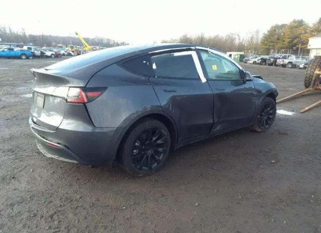 7SAYGDEE3NF441465  tesla model y 2022 IMG 3