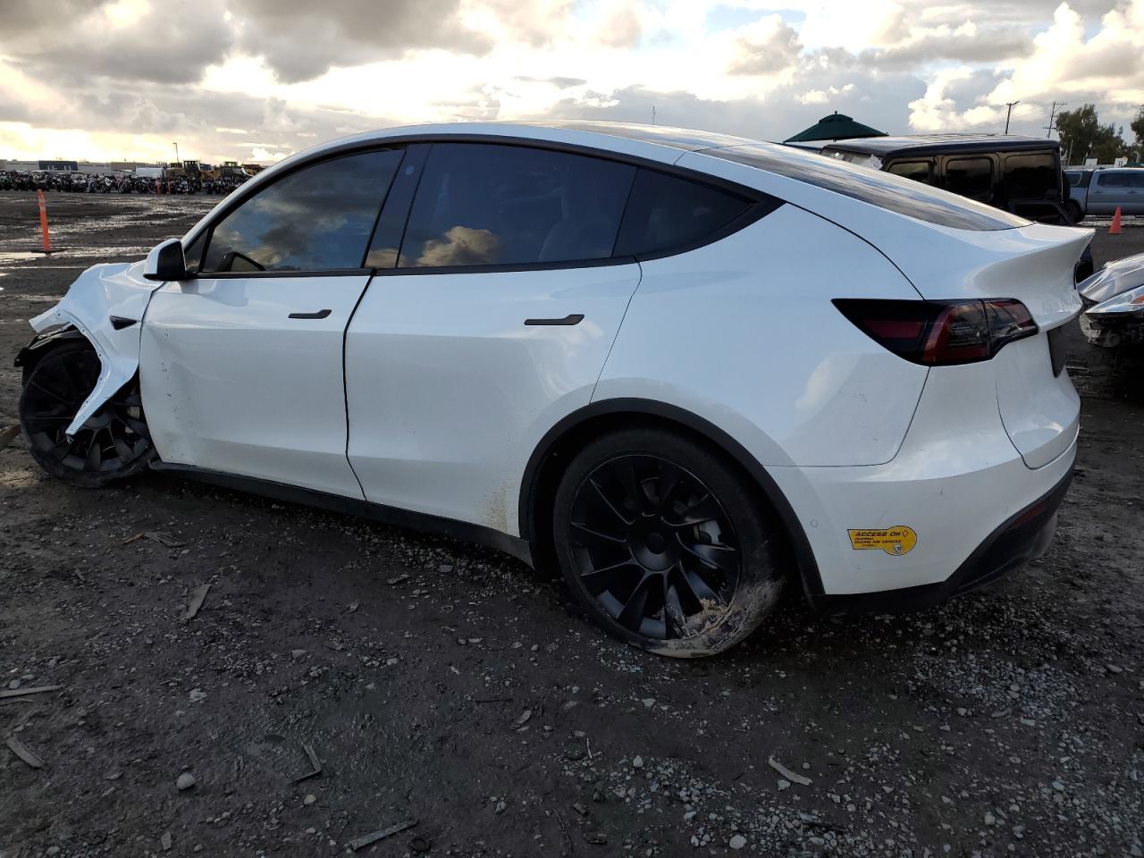 7SAYGDEE4NF467038  tesla model y 2022 IMG 1