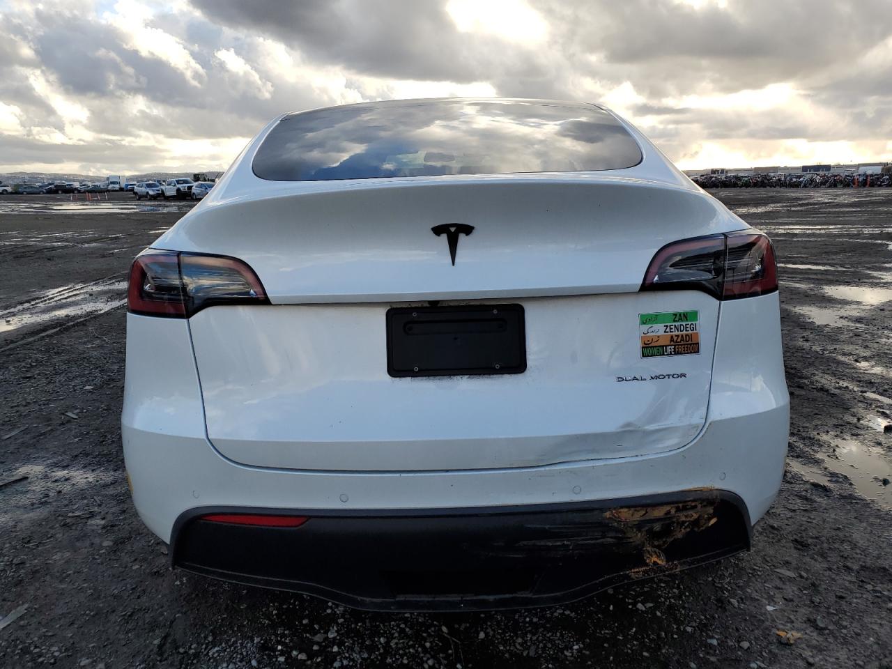 7SAYGDEE4NF467038  tesla model y 2022 IMG 5