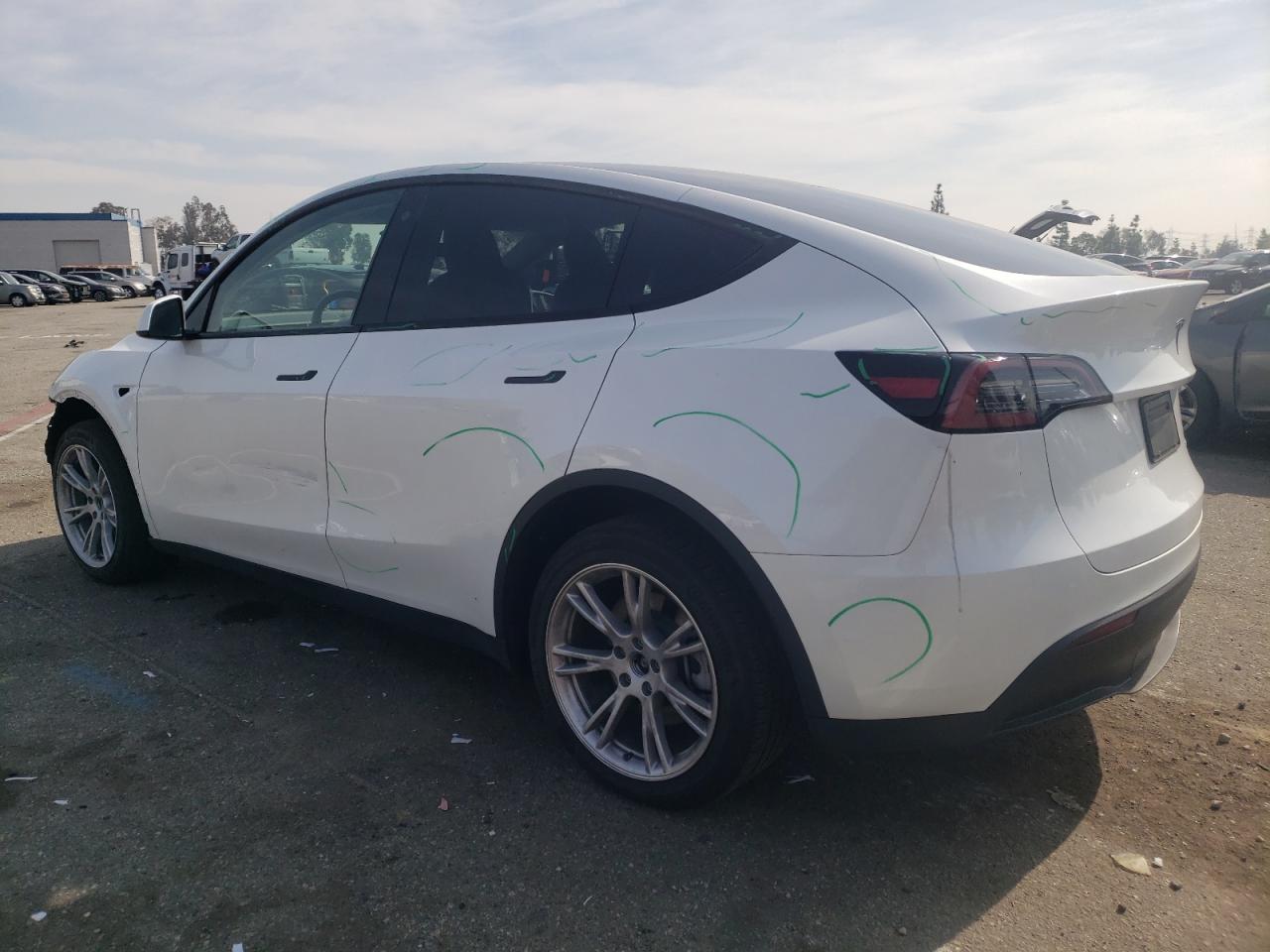 7SAYGDEE4PA036943  tesla model y 2022 IMG 1