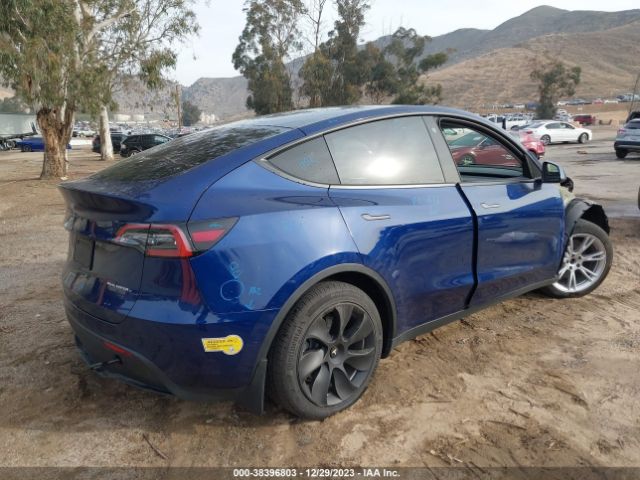 7SAYGDEE6NF559901  tesla model y 2022 IMG 3