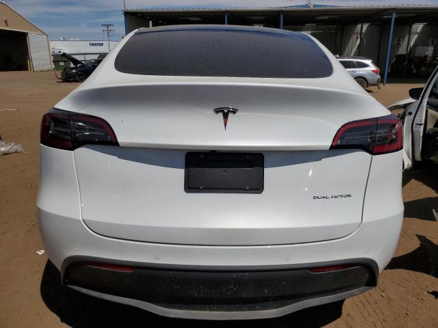 7SAYGDEE7NF424815  tesla model y 2022 IMG 5