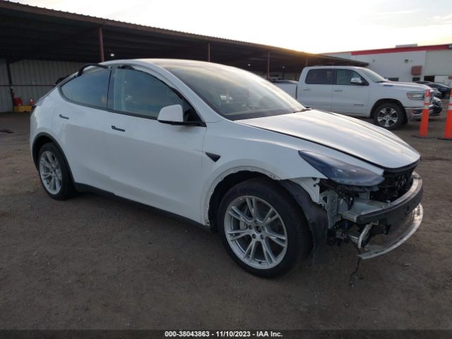 7SAYGDEE8NF518797  tesla model y 2022 IMG 0