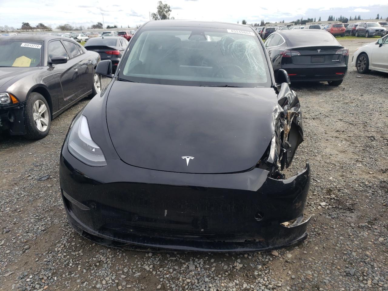 7SAYGDEE8PF625951  tesla model y 2022 IMG 4