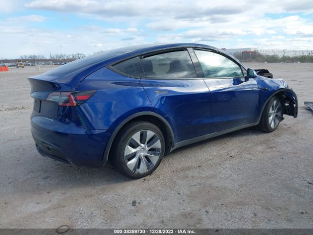 7SAYGDEE9NA001702  tesla model y 2022 IMG 3