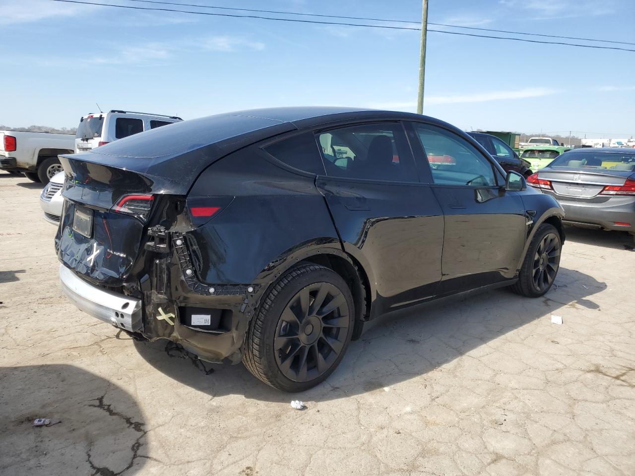 7SAYGDEE9NF384866  tesla model y 2022 IMG 2