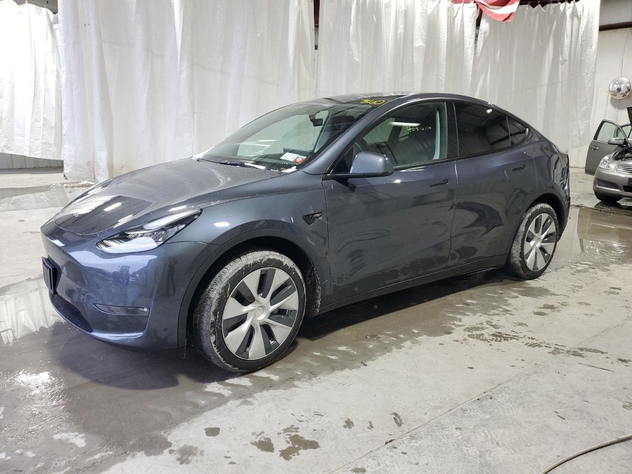 7SAYGDEE9NF442846  tesla model y 2022 IMG 0