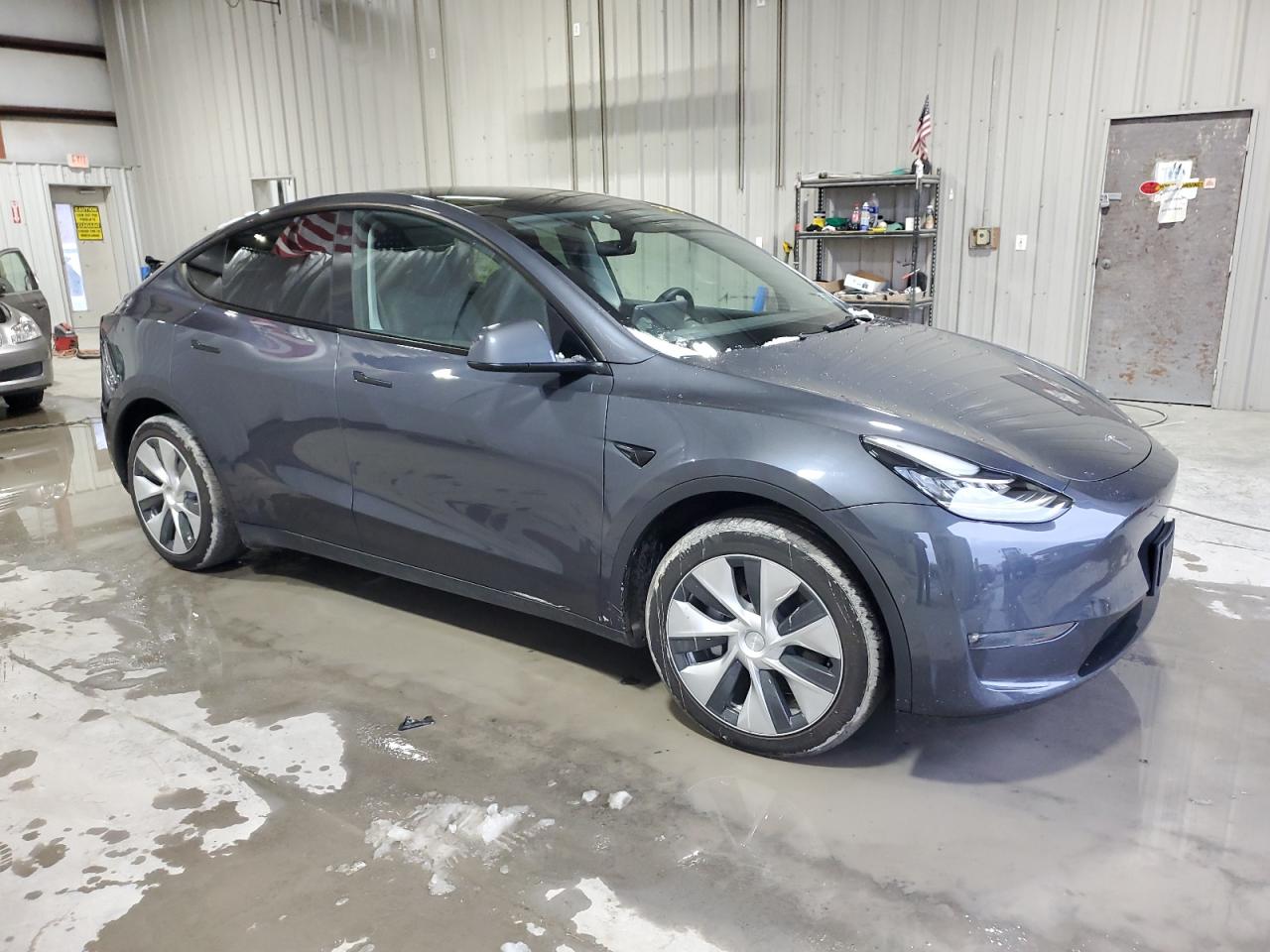 7SAYGDEE9NF442846  tesla model y 2022 IMG 3