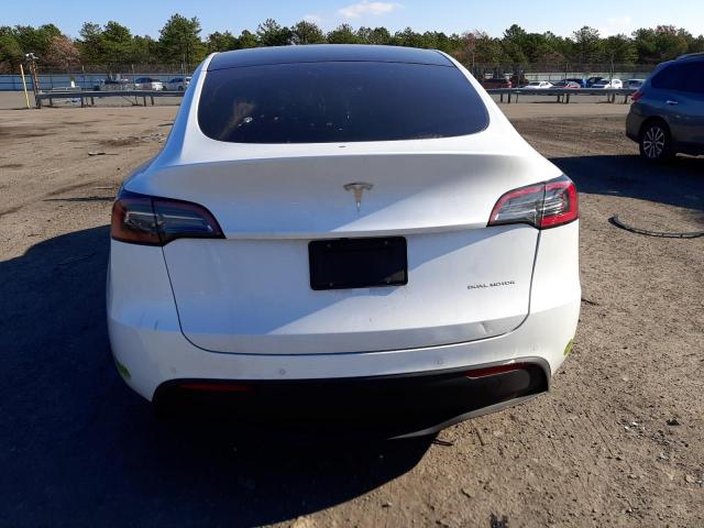 7SAYGDEEXNF400752  tesla model y 2022 IMG 5