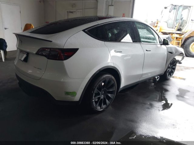 7SAYGDEEXNF558380  tesla model y 2022 IMG 3