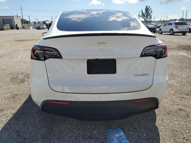 7SAYGDEF0NF379127  tesla model y 2022 IMG 5