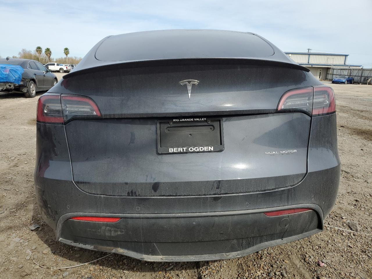 7SAYGDEF3NF569407  tesla model y 2022 IMG 5