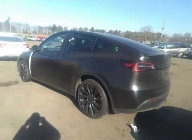 7SAYGDEF4NF455318  tesla model y 2022 IMG 2