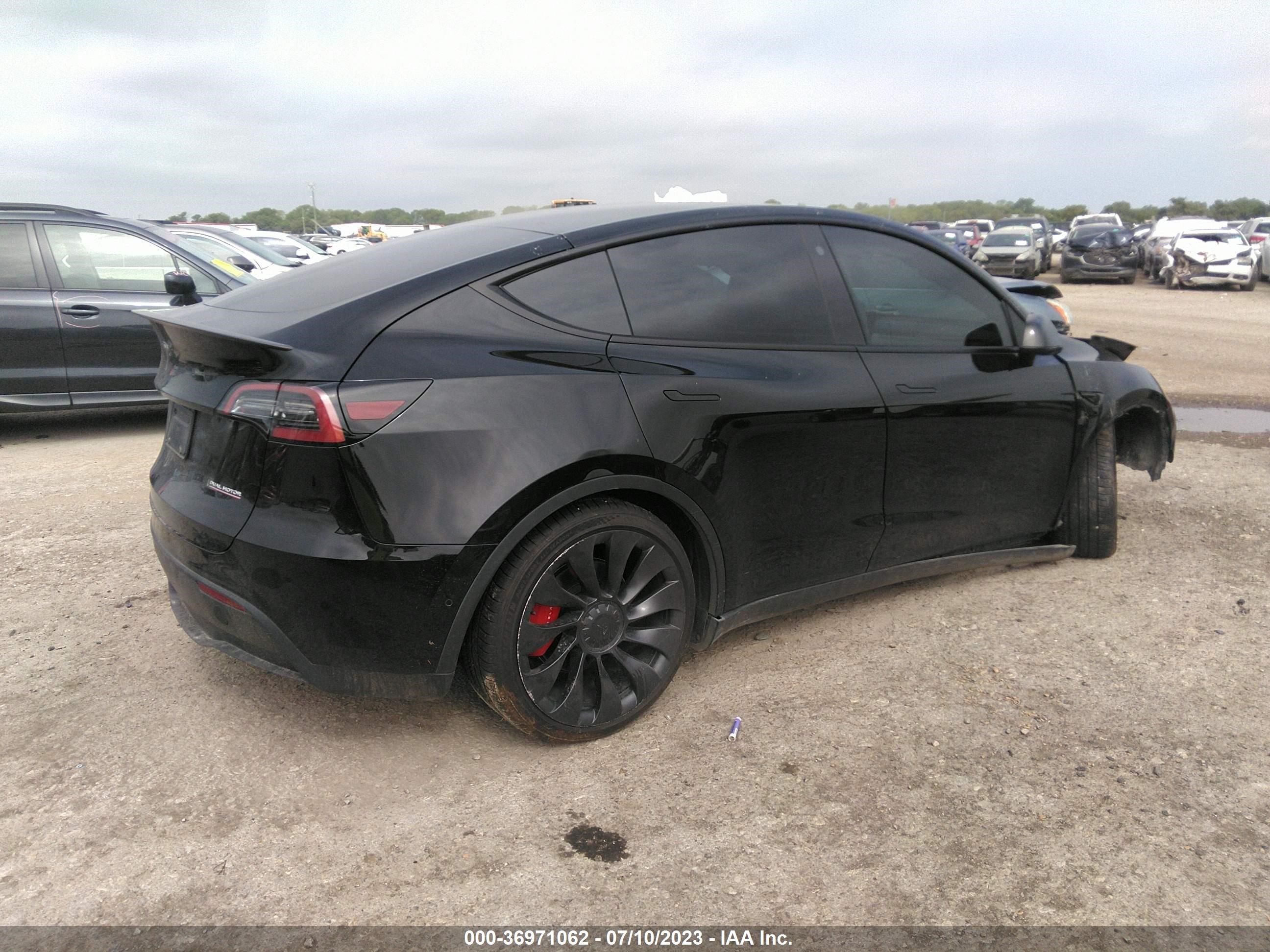 7SAYGDEF4NF502444  tesla model y 2022 IMG 3